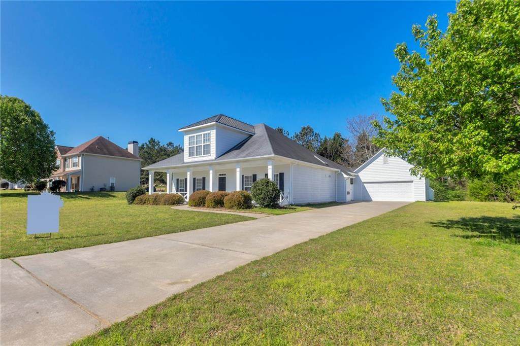 320 Sunderland Circle - Photo 1