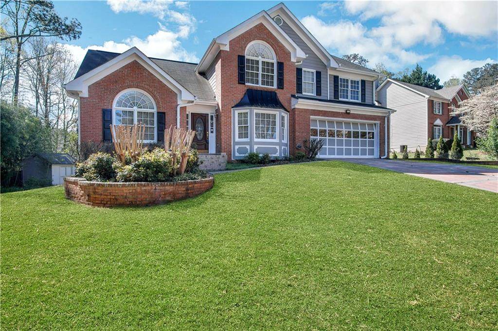 2630 Briarfield Way - Photo 1