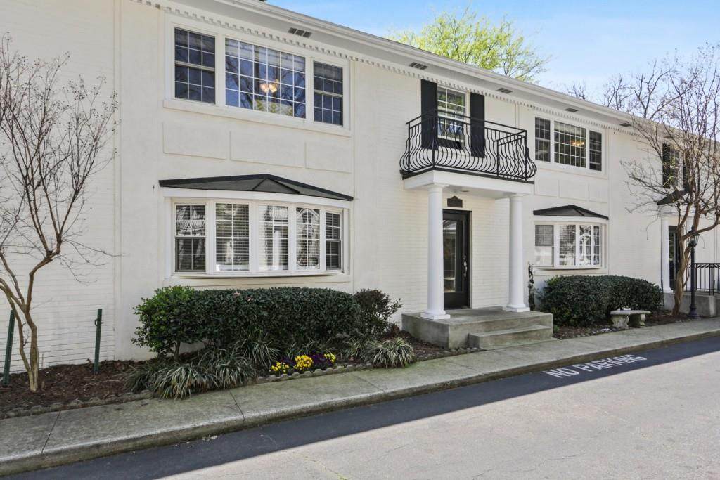 841 Frederica Street - Photo 1