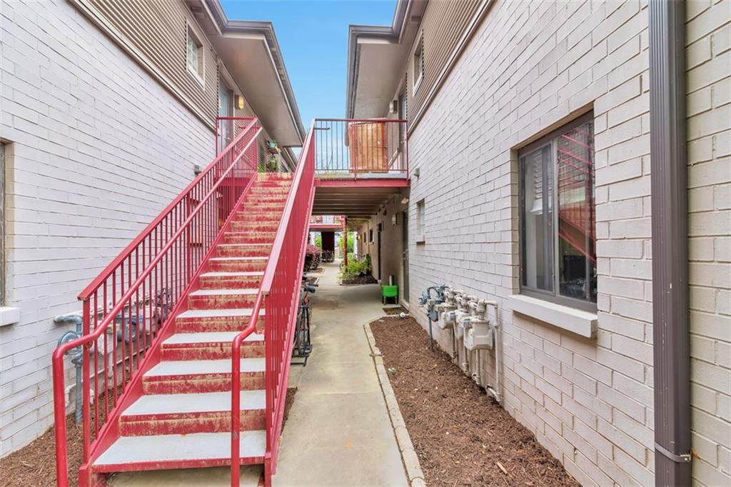 1355 Euclid Avenue - Photo 1