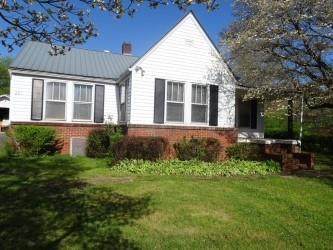 231 First Street - Photo 1