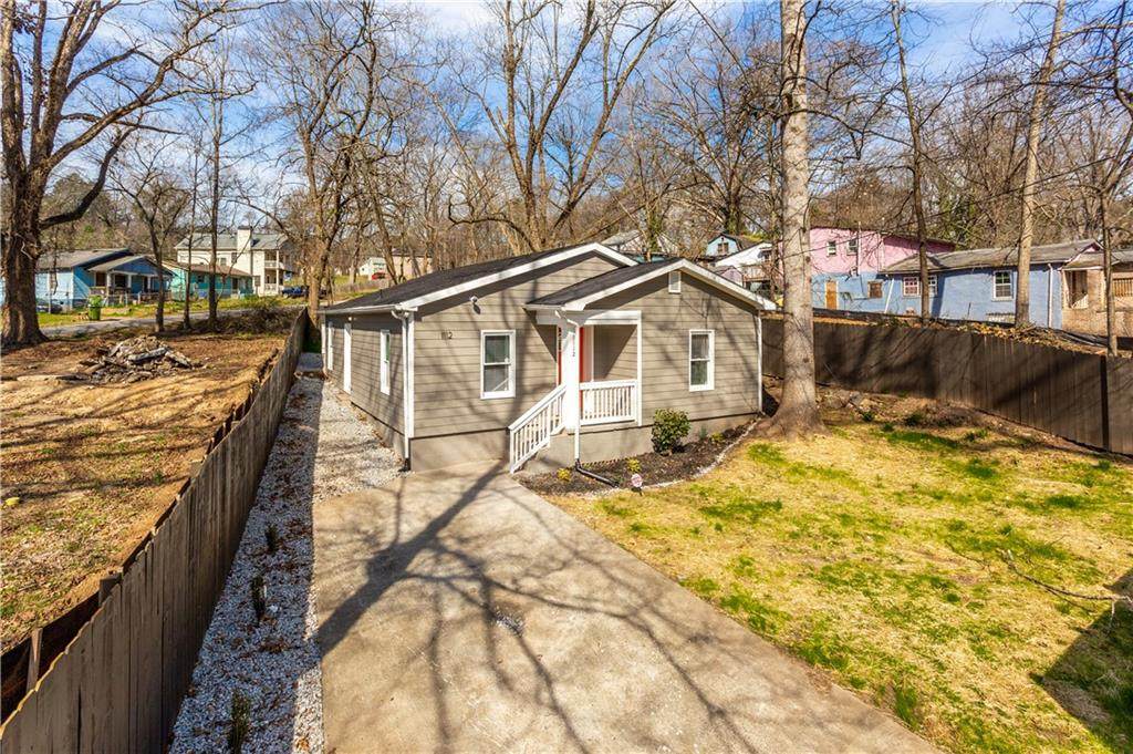 1112 Lookout Avenue - Photo 1