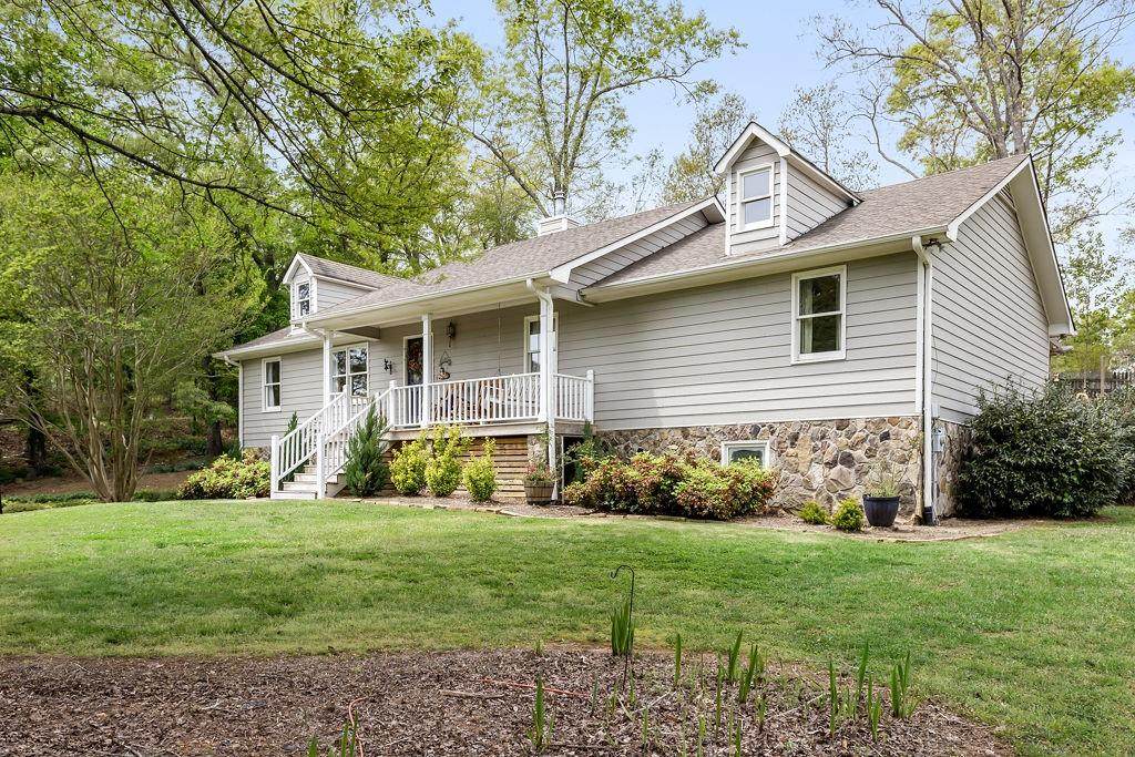 3900 Ledan Road - Photo 1