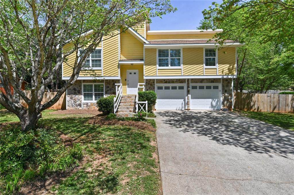9990 Lake Forest Way - Photo 1