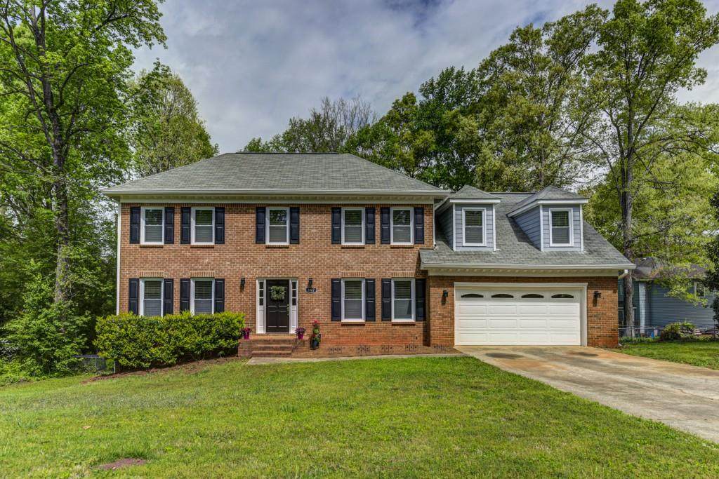 3867 Cynthia Way - Photo 1