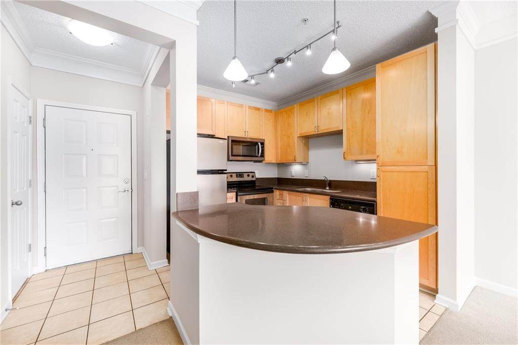 401 16th Street - Photo 1