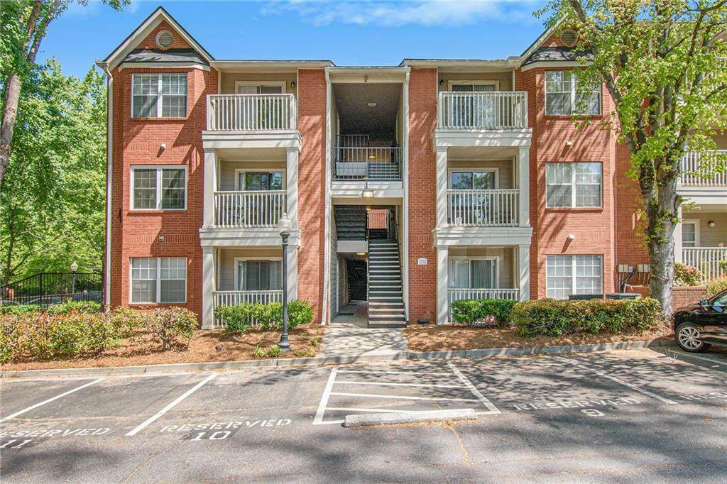 4096 Chastain Park Court - Photo 1