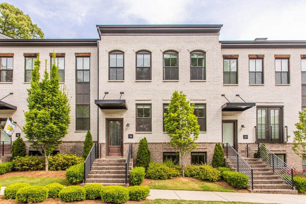 1388 La France Street - Photo 1