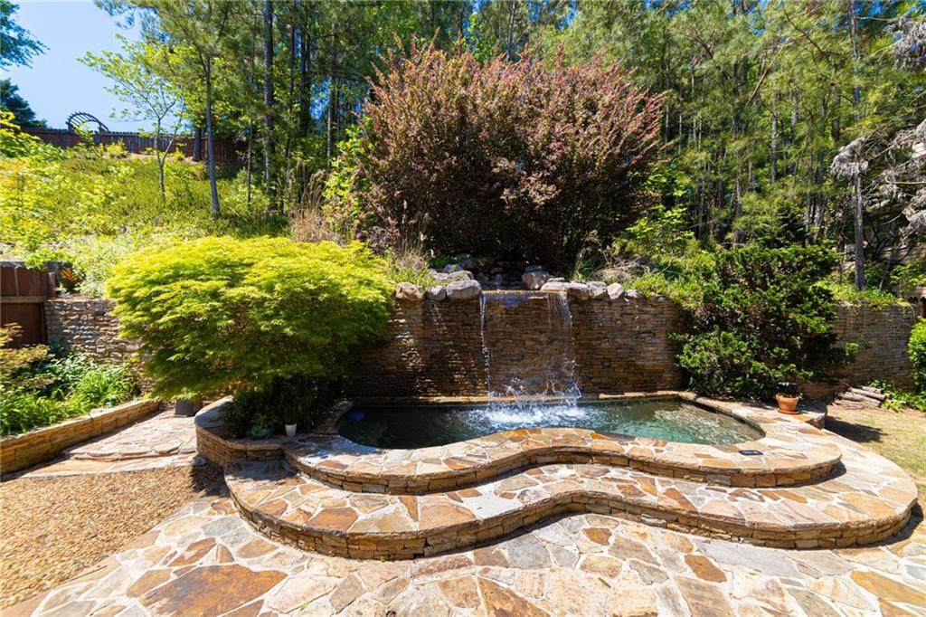 2103 Drogheda Lane - Photo 1