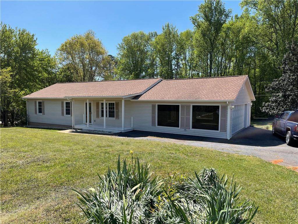 320 Thompson Creek Park Road - Photo 1