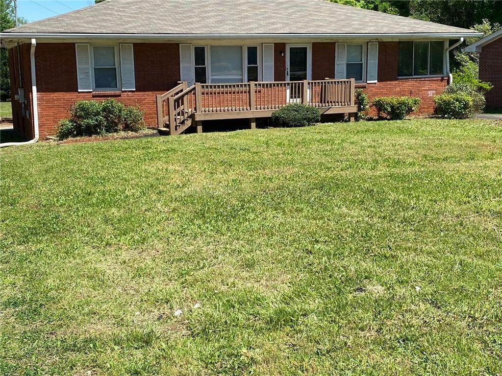 3281 Fairburn Road - Photo 1