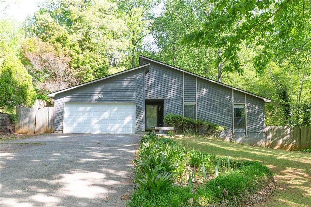 794 Oxford Hall Drive - Photo 1