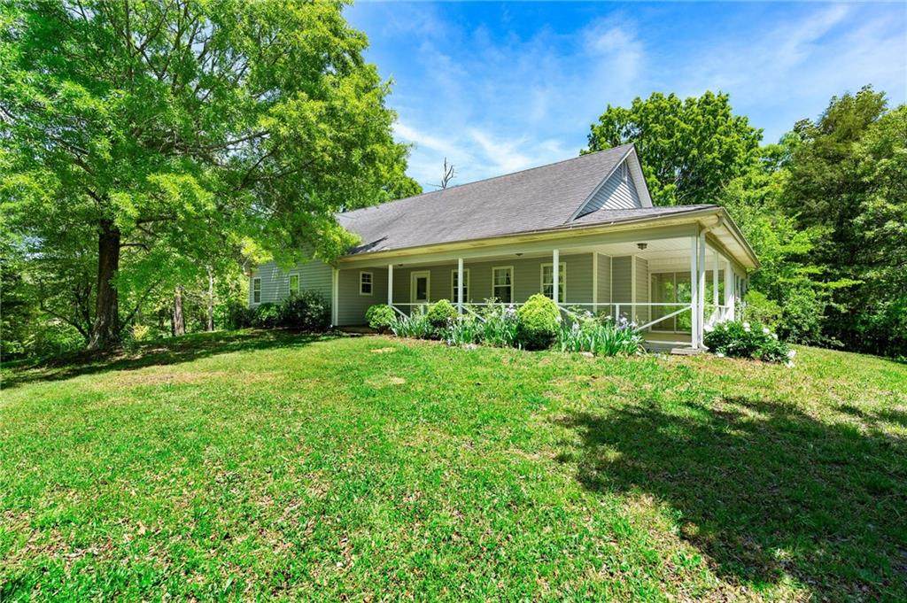 199 Spring Hill Road - Photo 1