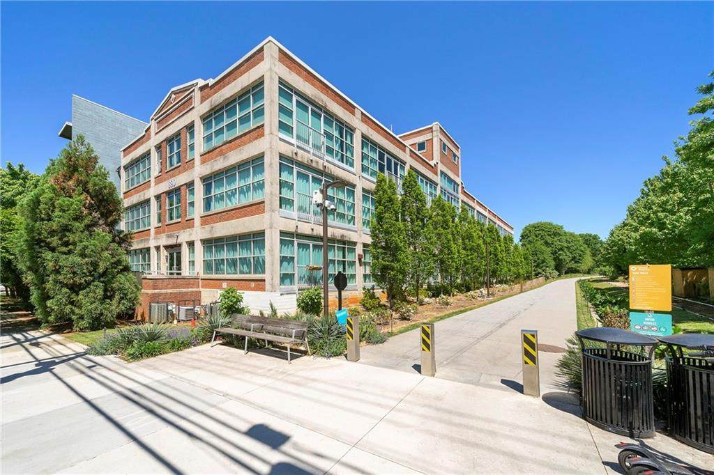 890 Memorial Drive - Photo 1
