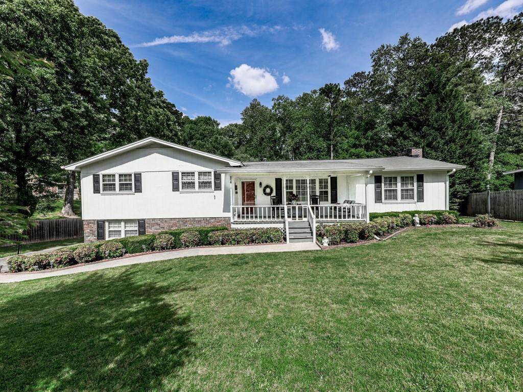 218 King Arthur Drive - Photo 1