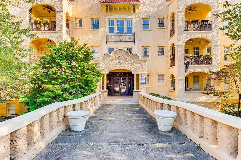 2855 Peachtree Road - Photo 1
