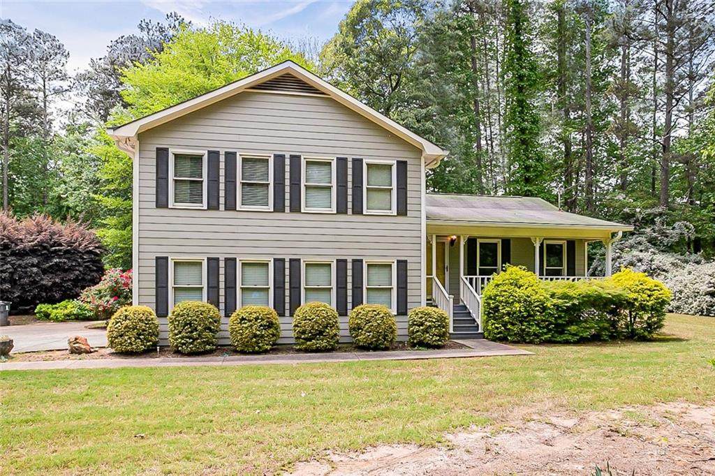 120 Field Green Court - Photo 1