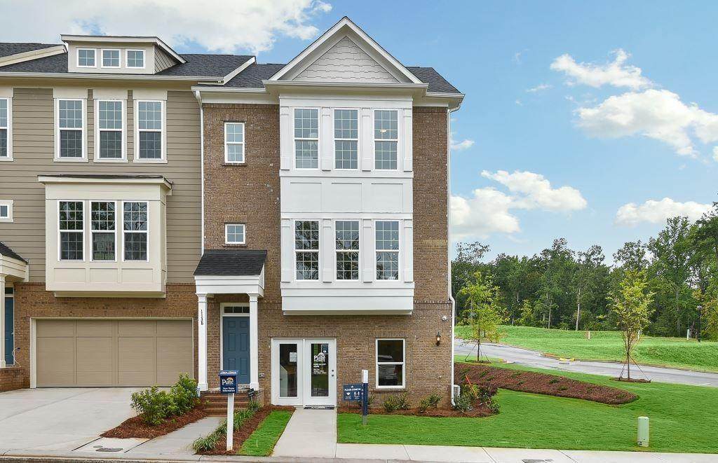 795 Atwood Lane - Photo 1