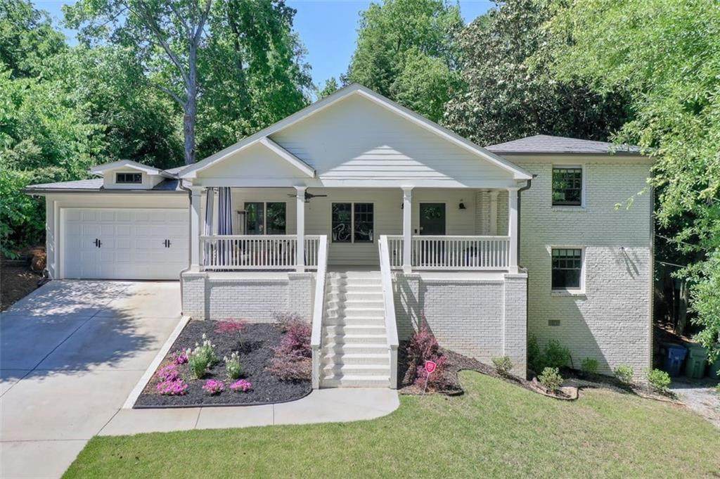348 Lakemoore Drive - Photo 1
