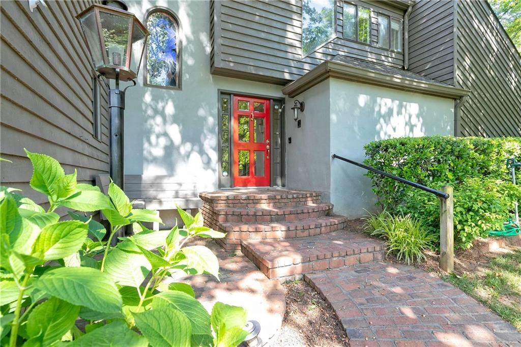 3939 Dunbarton Way - Photo 1