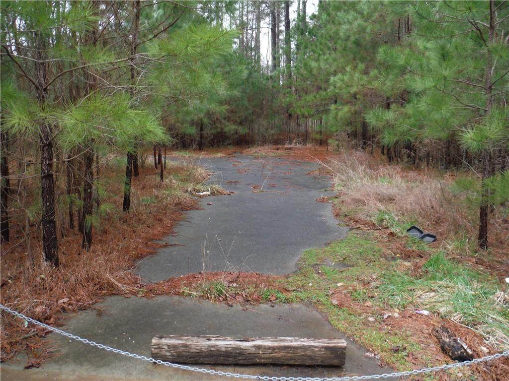 910 Riverside Road - Photo 1