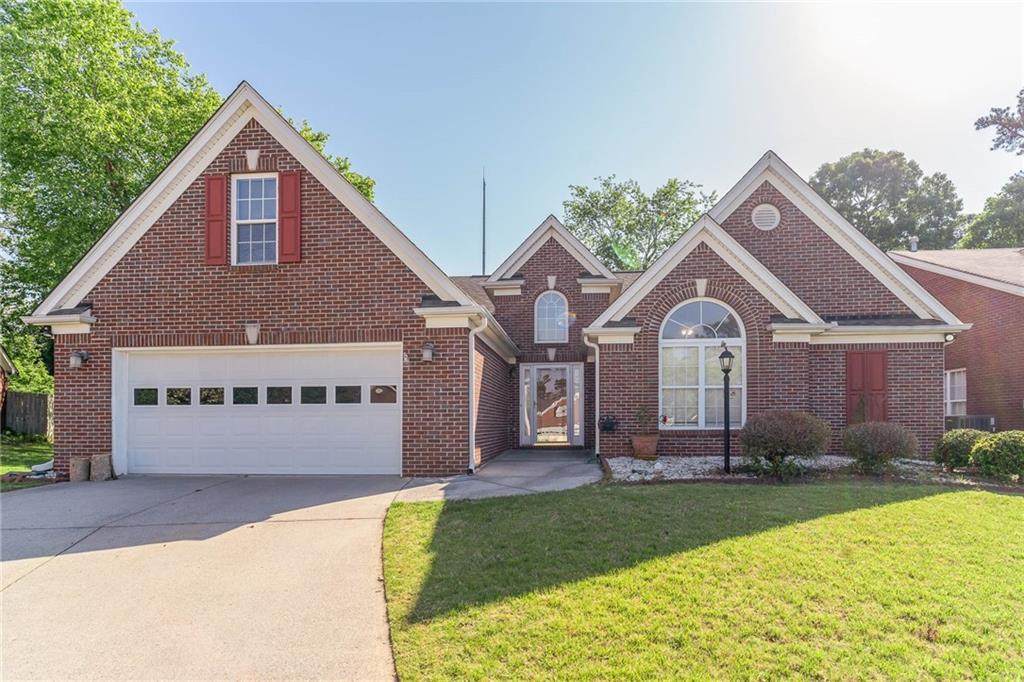 912 Pecan Grove Place - Photo 1