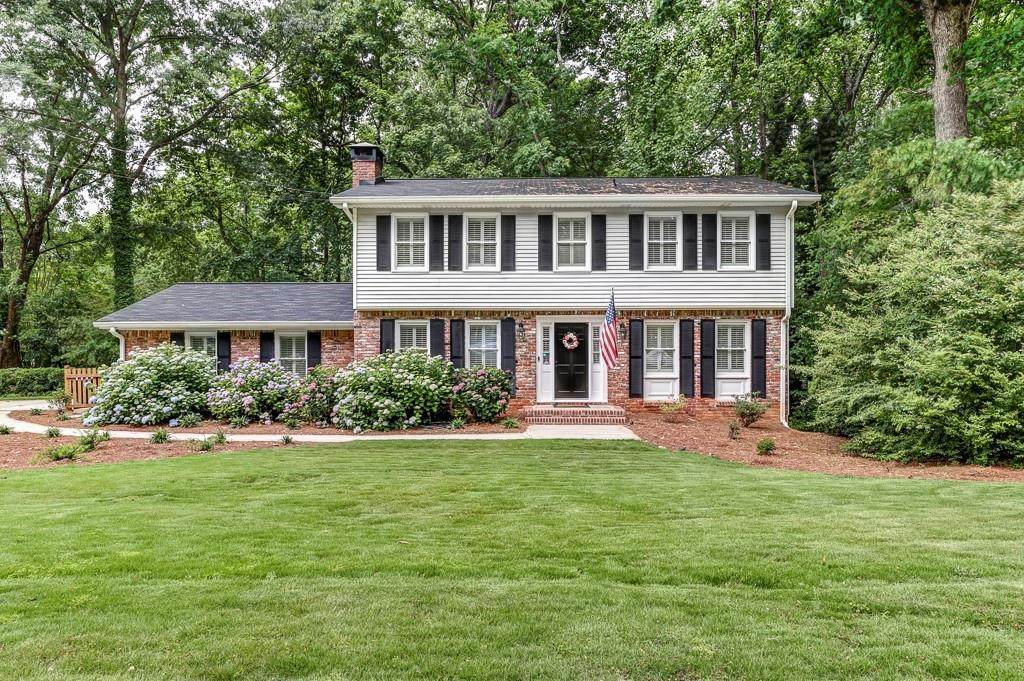 3996 Longview Drive - Photo 1
