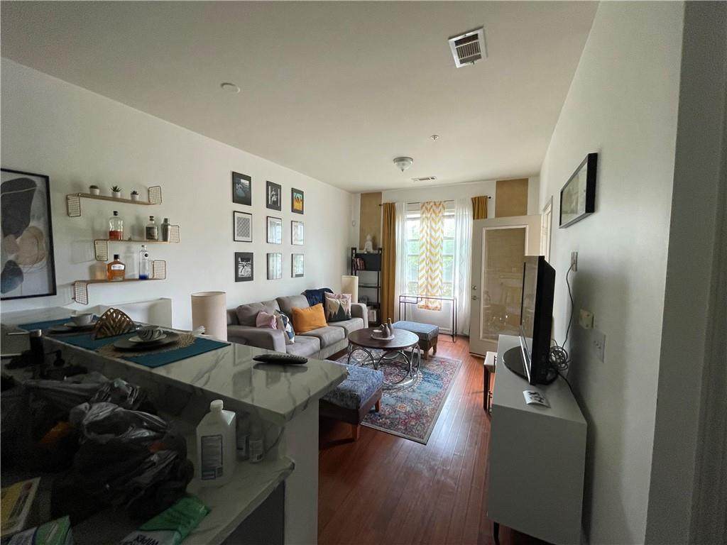 870 Mayson Turner Road - Photo 1