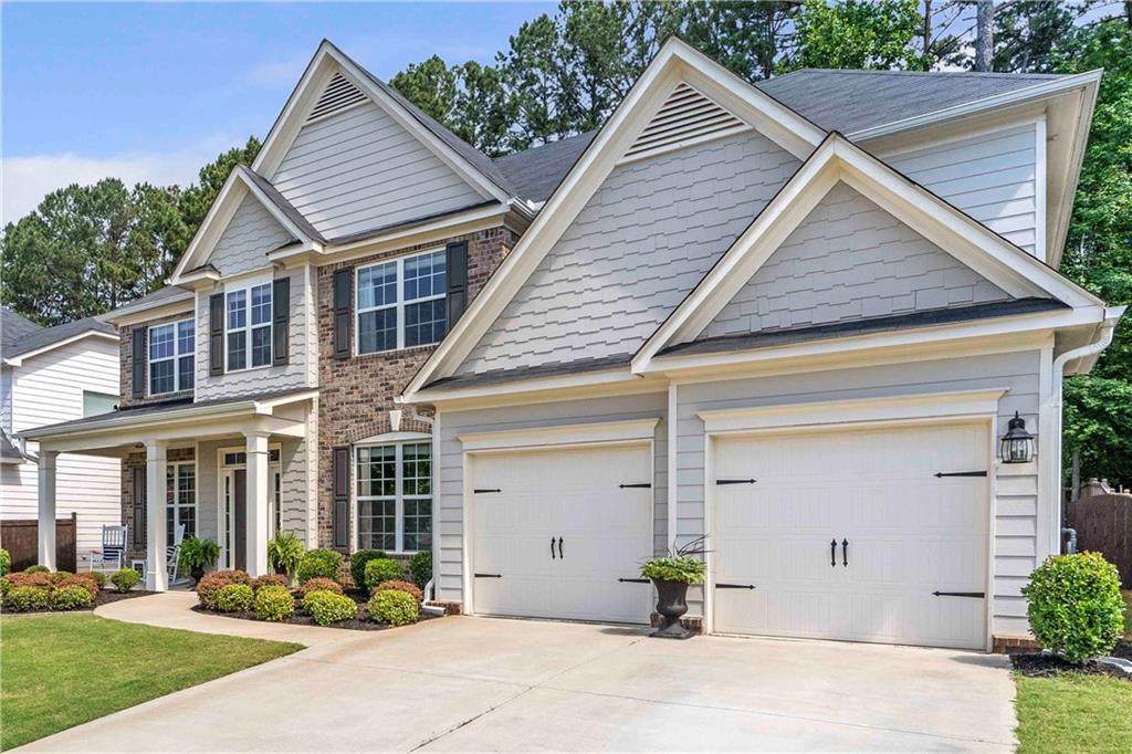 128 Edinburgh Drive - Photo 1