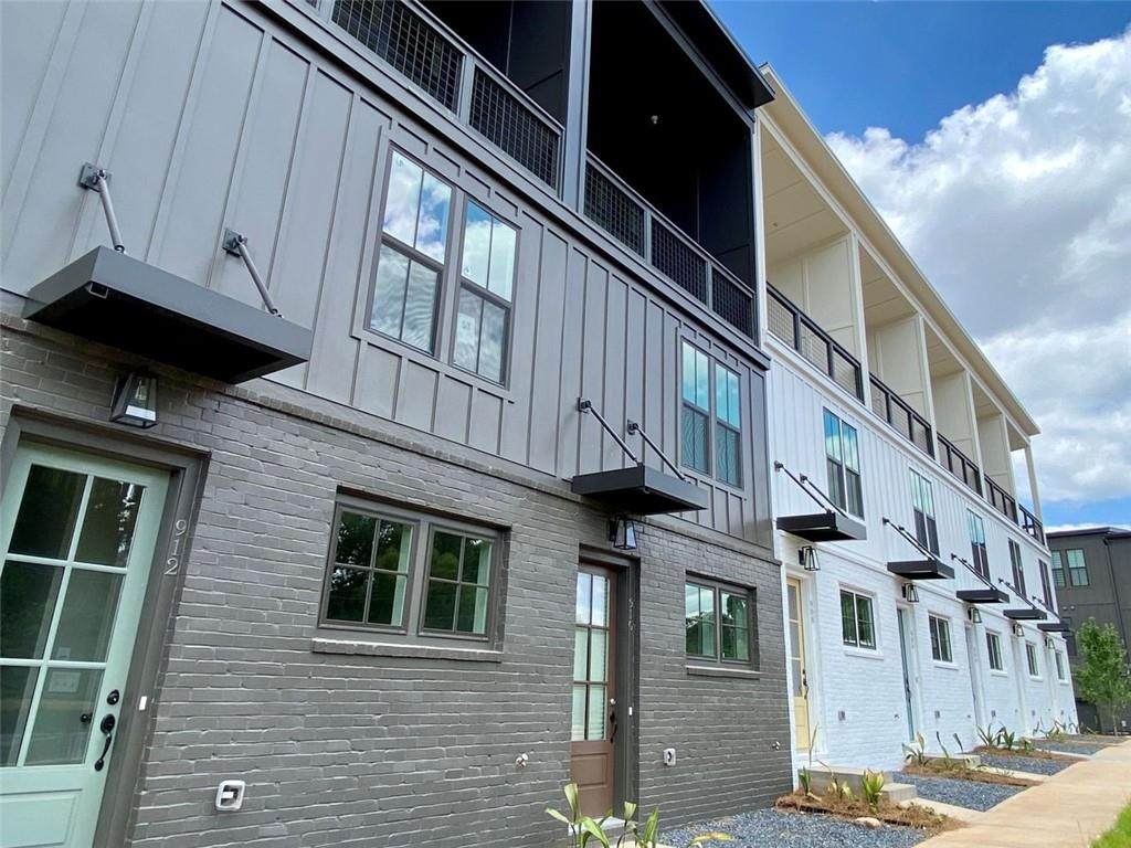 910 Brees Court - Photo 1