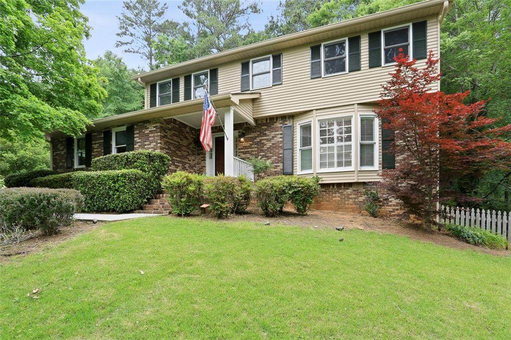1450 Woodcrest Drive - Photo 1