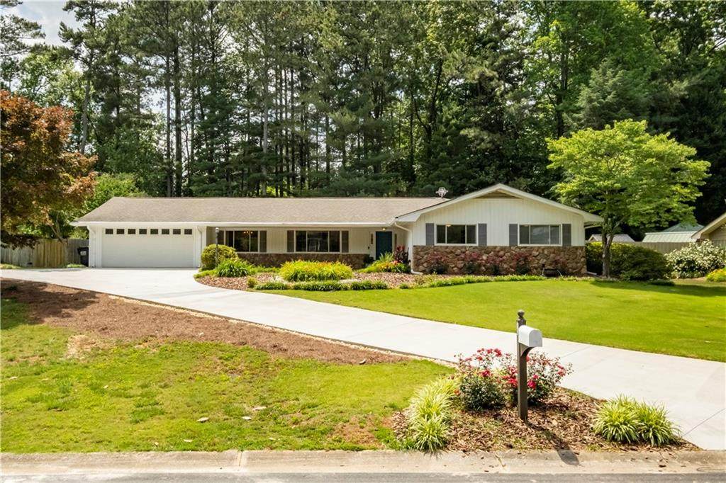73 Weatherstone Parkway - Photo 1