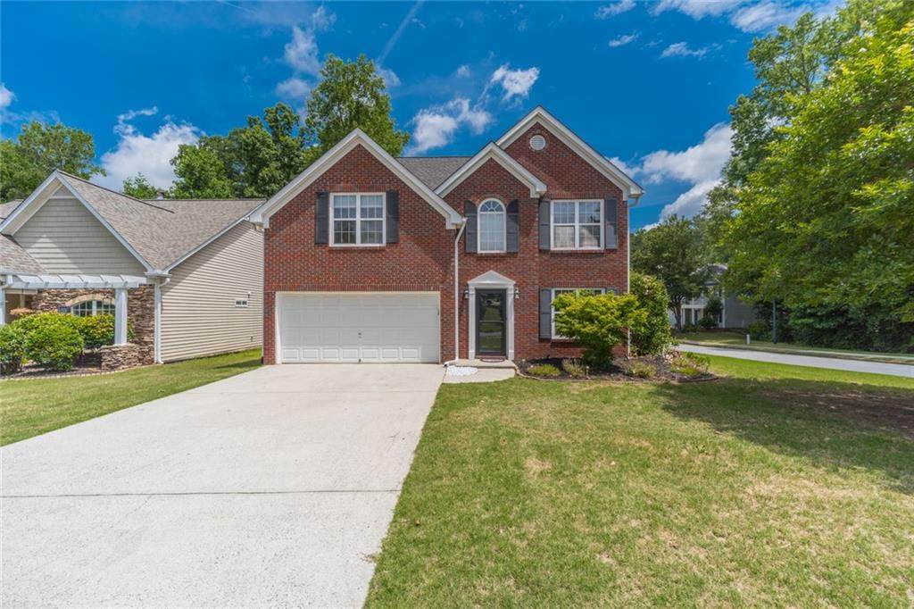 302 Overbend Landing - Photo 1