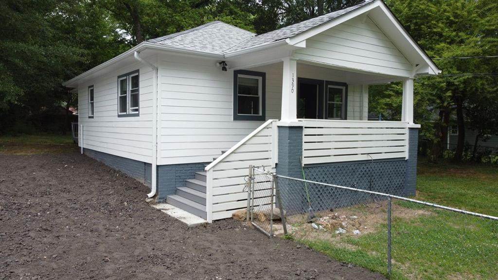 1390 Joyner Avenue - Photo 1