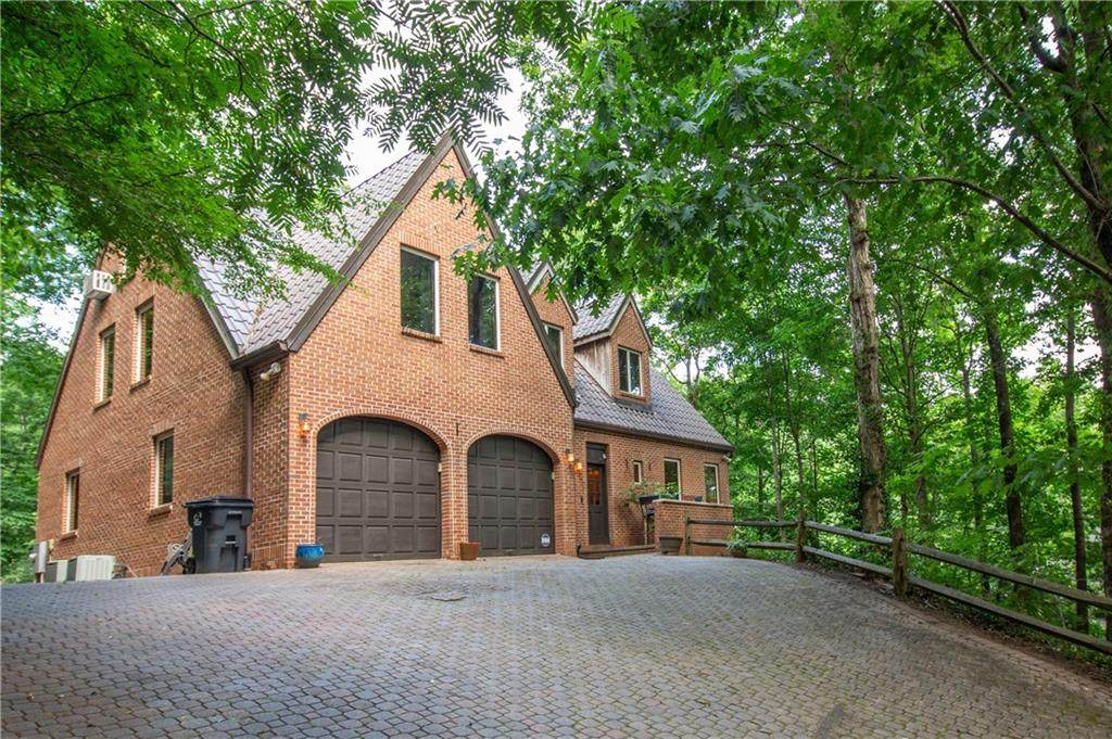 3895 Sweetwater Drive - Photo 1