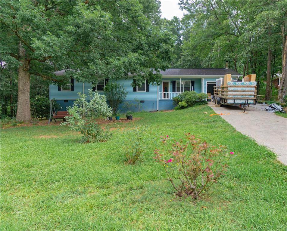 389 Sequoyah Circle - Photo 1