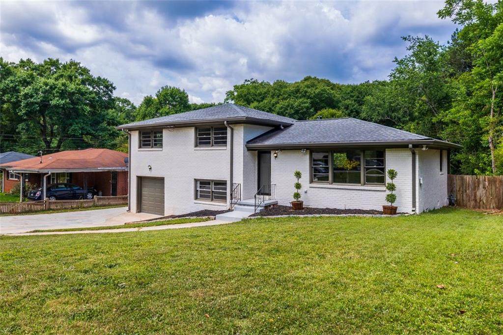 2329 Belmont Drive - Photo 1