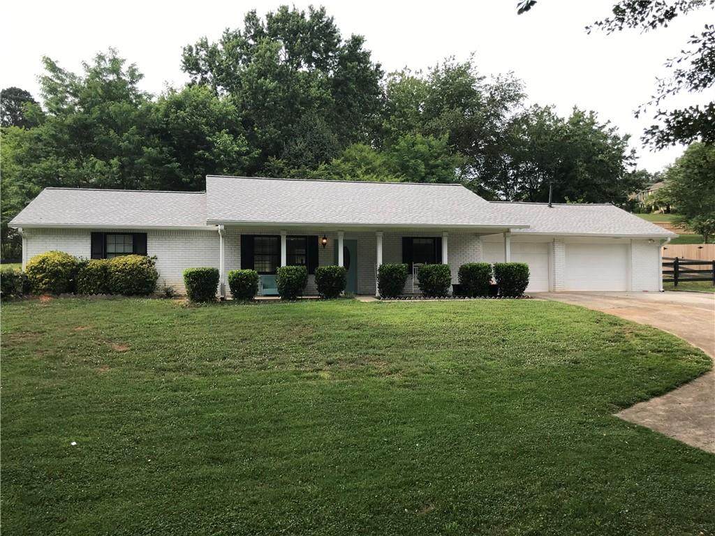 905 Ranch Drive - Photo 1