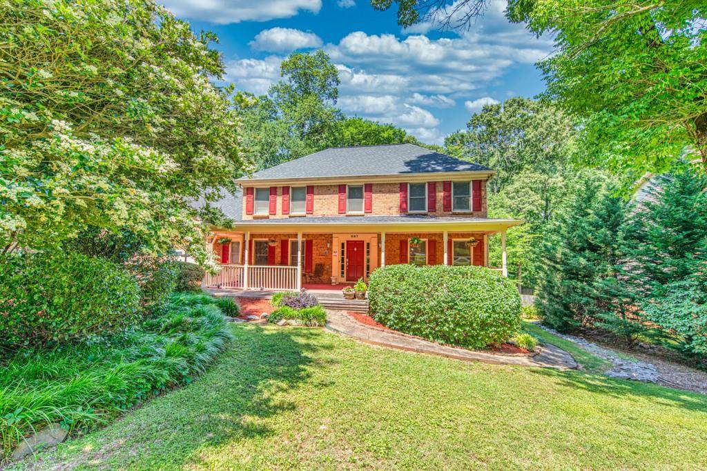 687 Ford Avenue - Photo 1