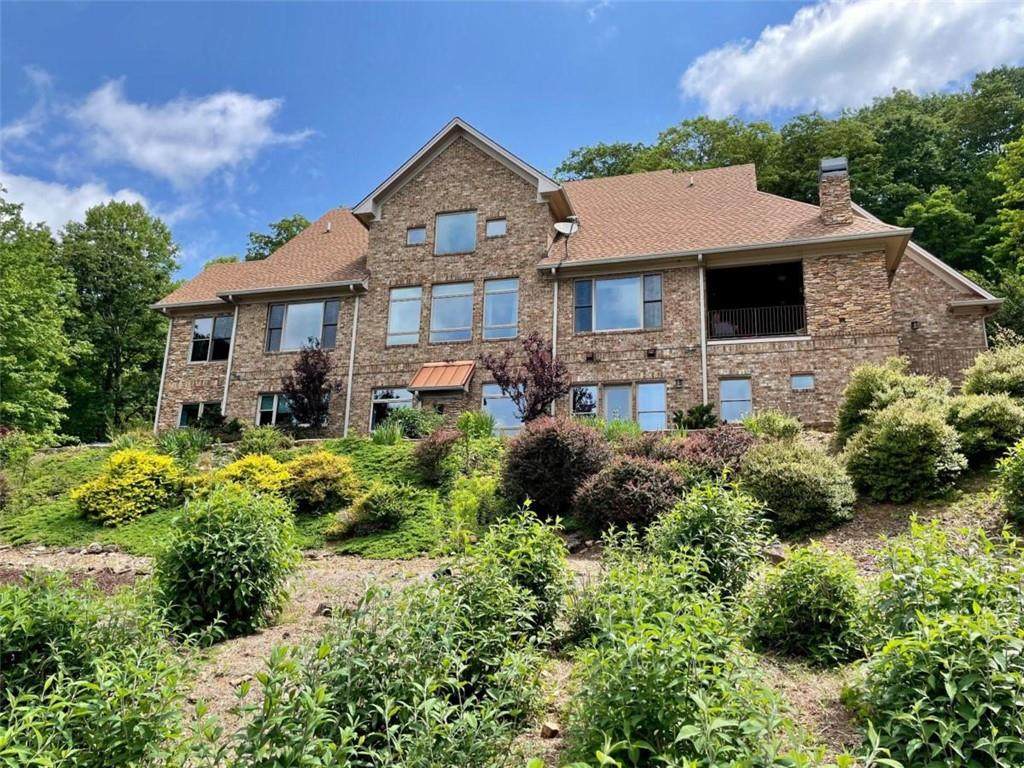546 Sunset Cliff Drive - Photo 1
