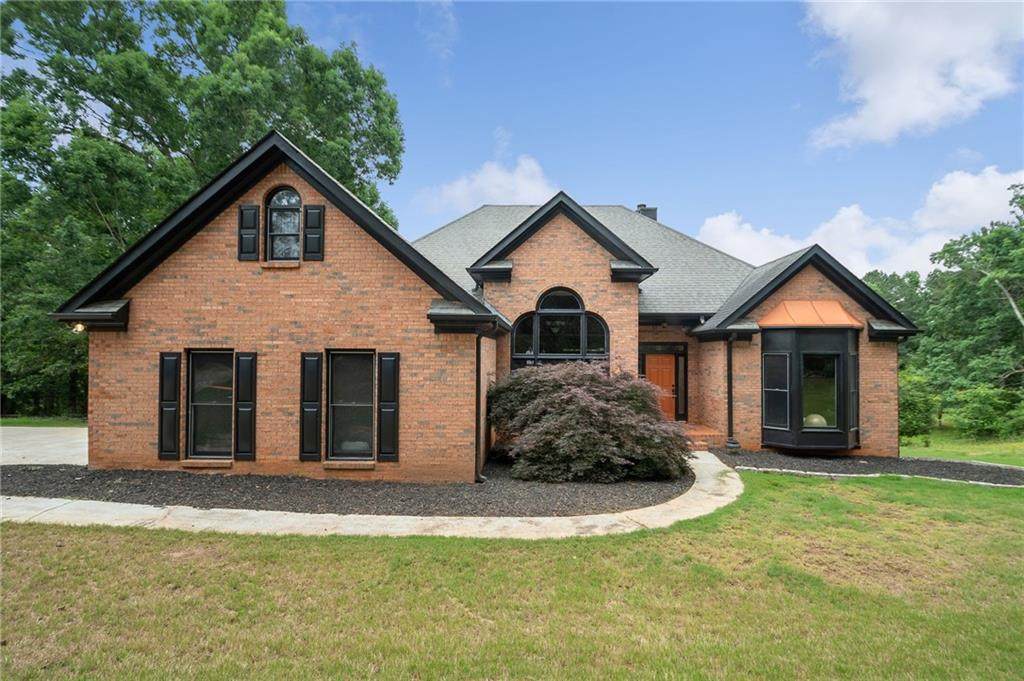 1531 Roscoe Davis Road - Photo 1