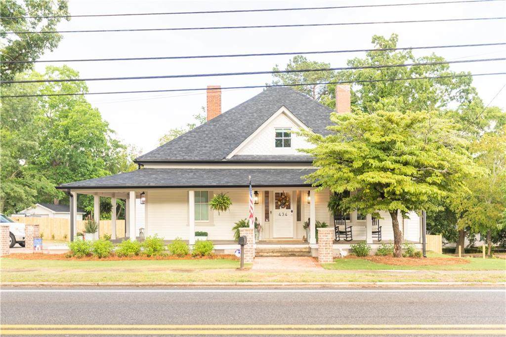 434 Cherokee Road - Photo 1