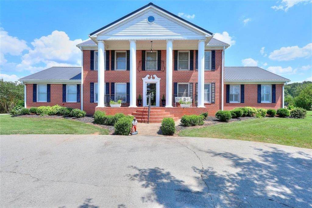 1520 Colonial Dr. - Photo 1