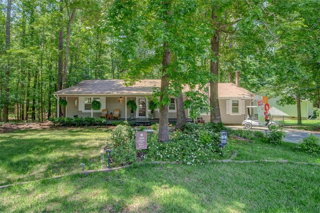 489 Pelican Circle - Photo 1