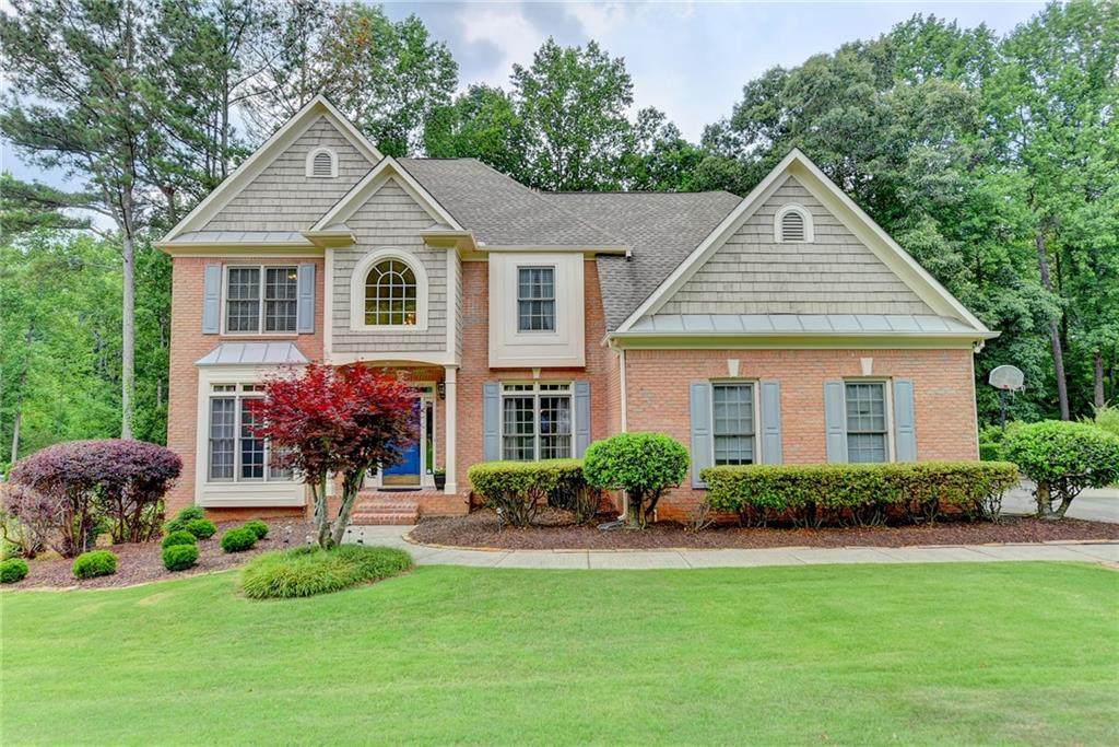 4025 Bridle Ridge Drive - Photo 1