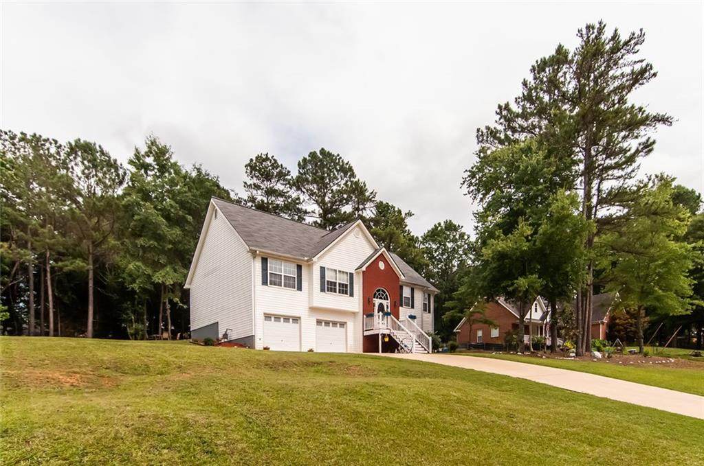 215 Chipley Creek Drive - Photo 1