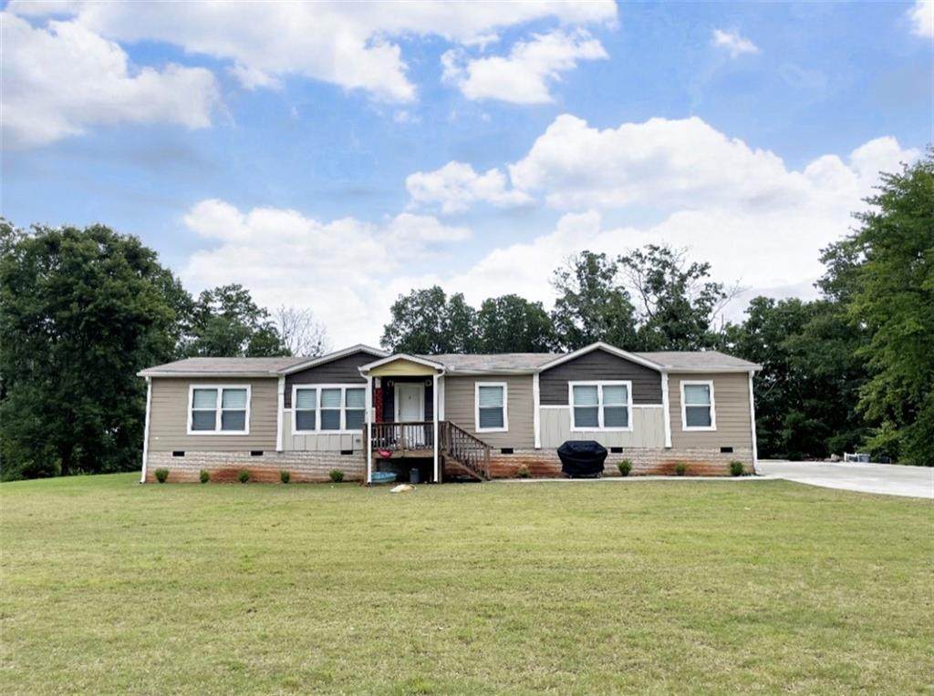 5247 Hog Mountain Rd - Photo 1