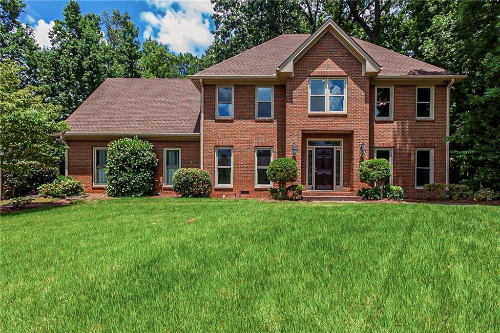 810 Mabry Road - Photo 1