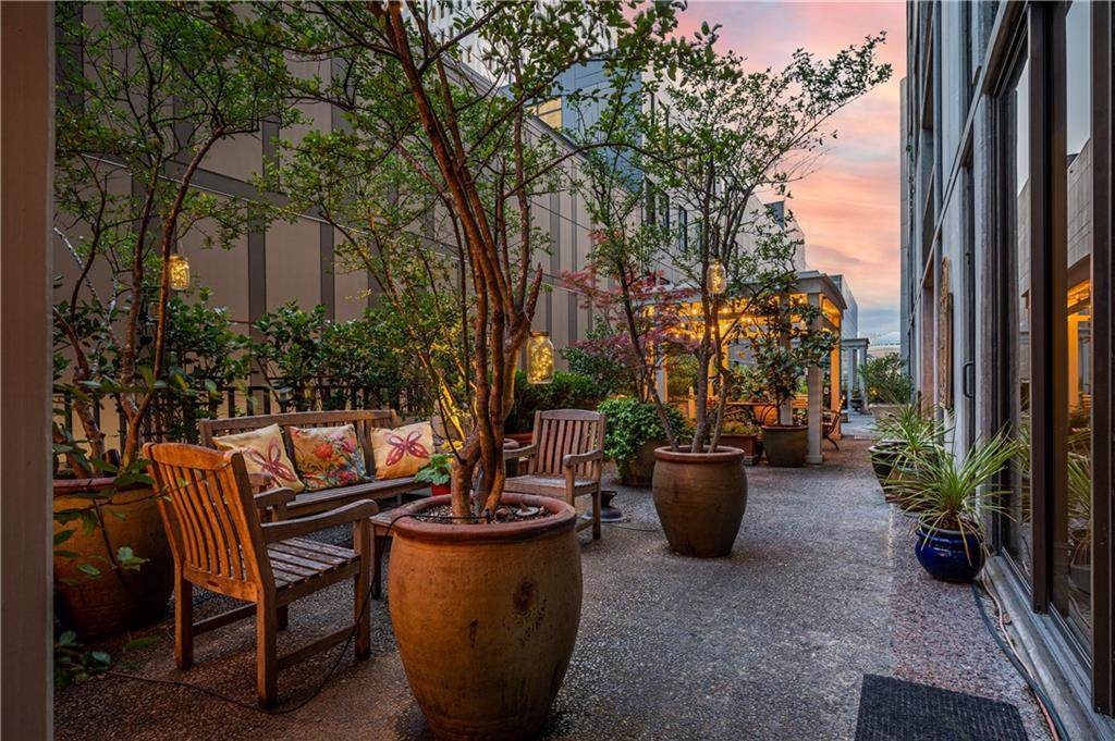 147 15th Street - Photo 1