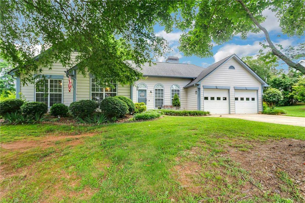 1870 Emerald Drive - Photo 1